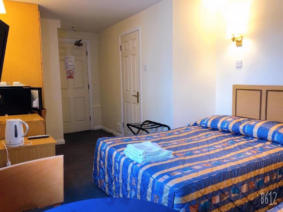 The Brompton Hotel Лондон Екстериор снимка