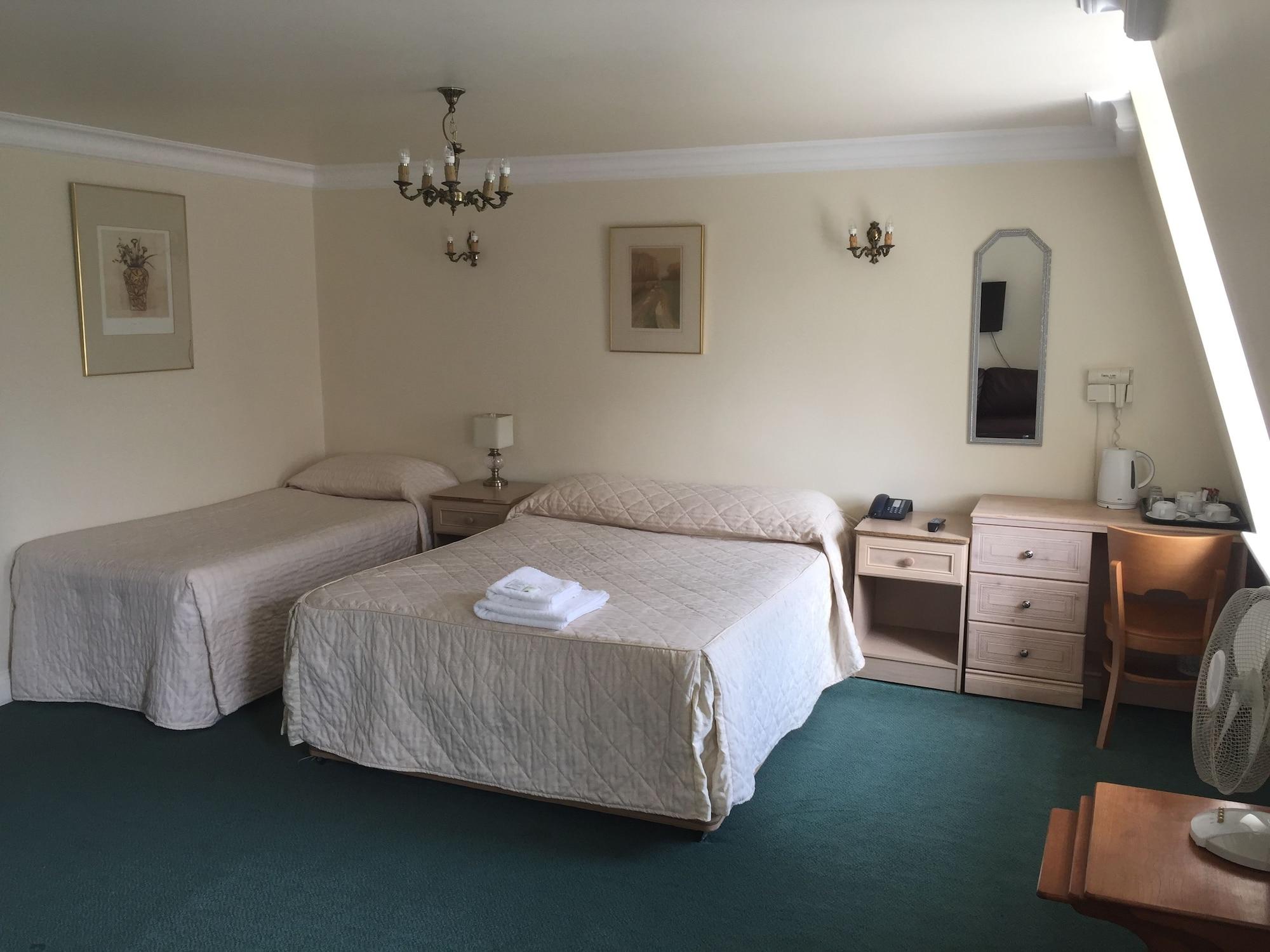 The Brompton Hotel Лондон Екстериор снимка