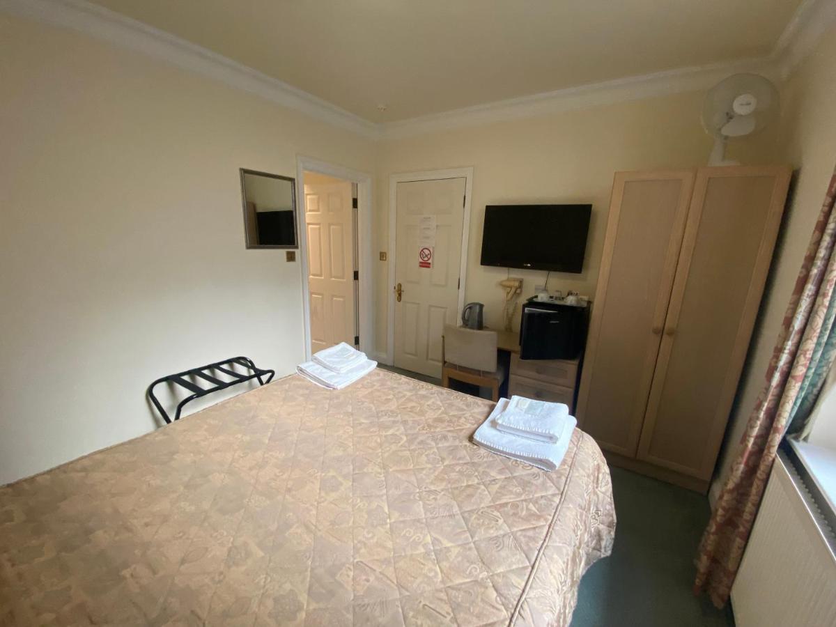 The Brompton Hotel Лондон Екстериор снимка