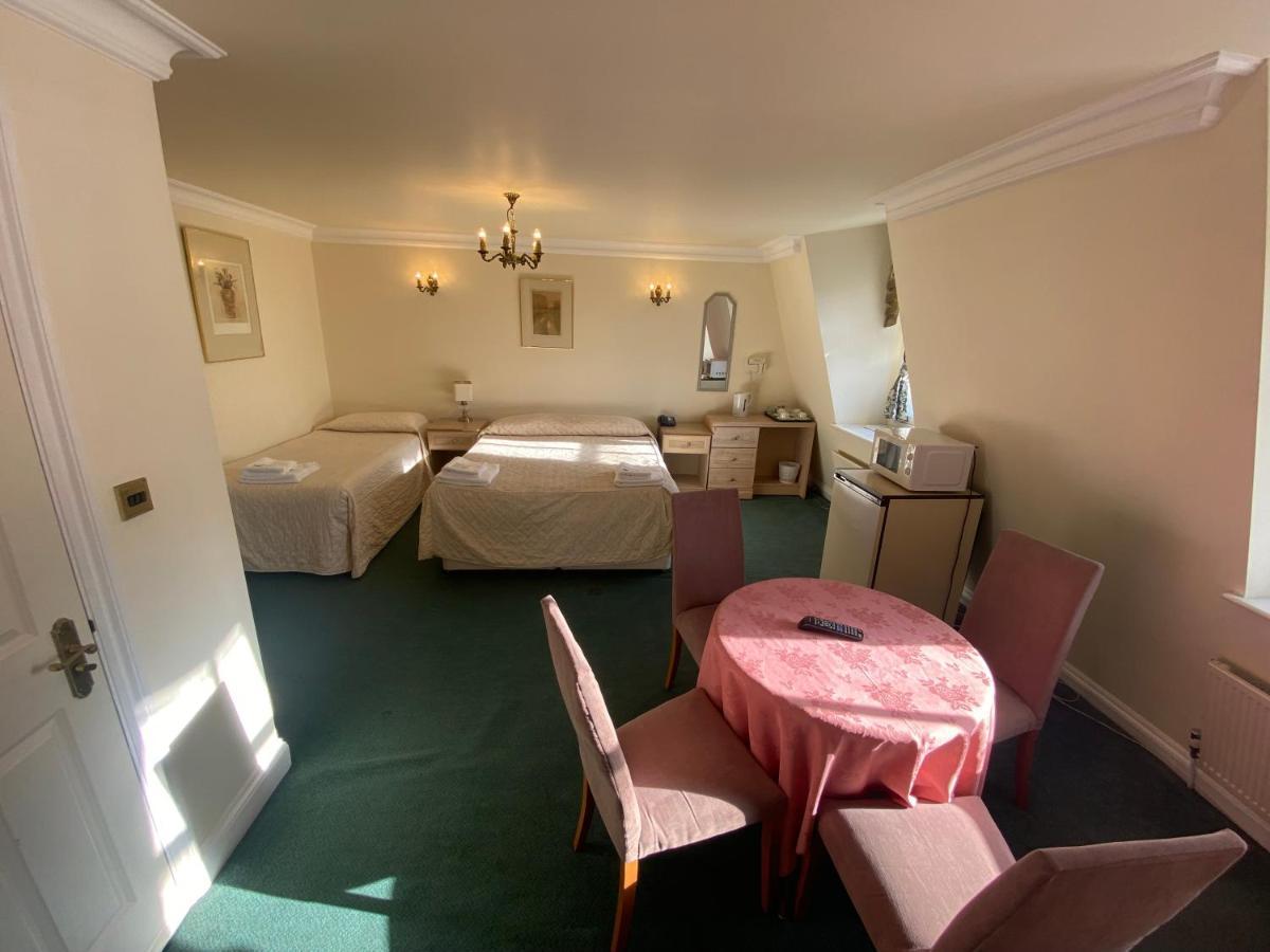 The Brompton Hotel Лондон Екстериор снимка